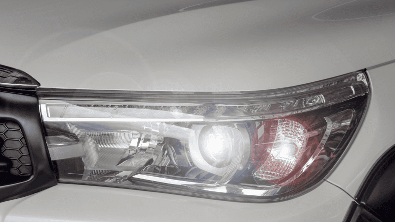  details of a headlight bulb