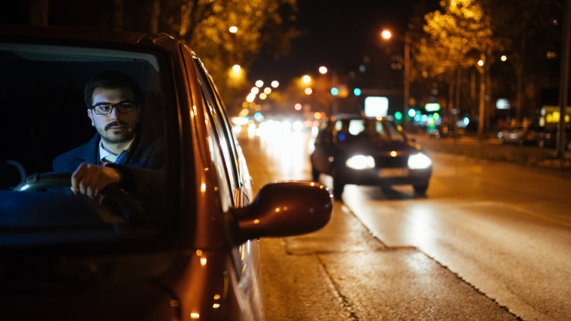 Be vigilant and observant when driving on the road at night