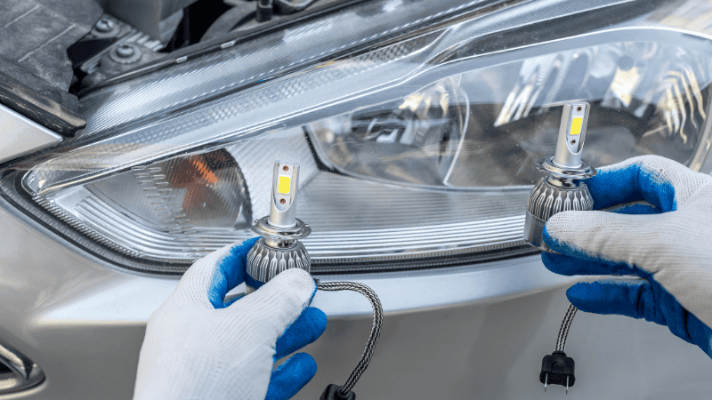 Headinglight bulbs