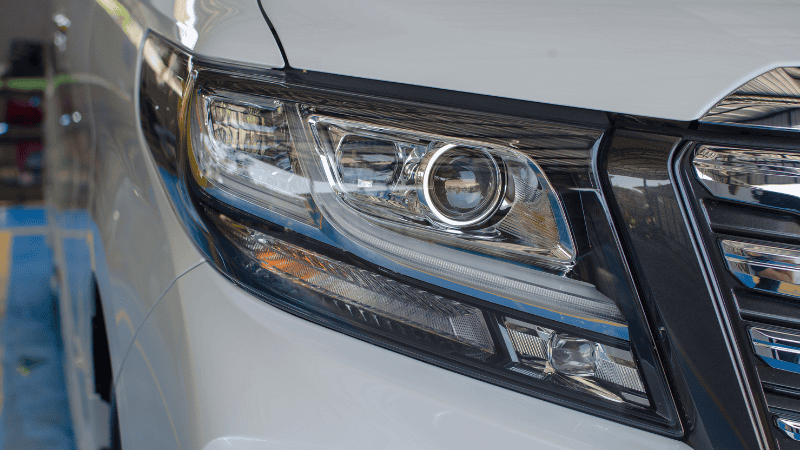 hid headlight on car