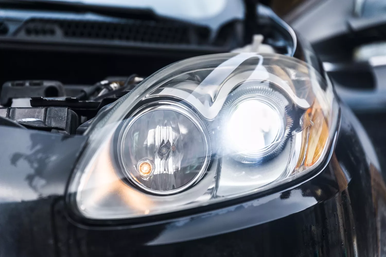 Understanding the Parts of Headlight: A Comprehensive Guide