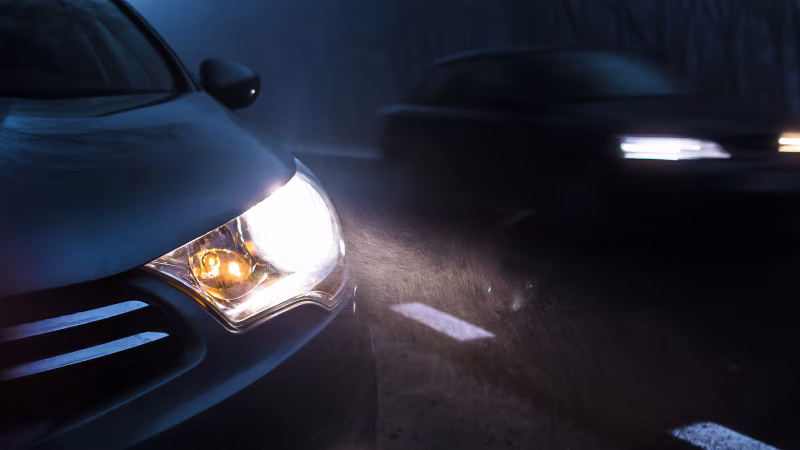 the headlight turn on